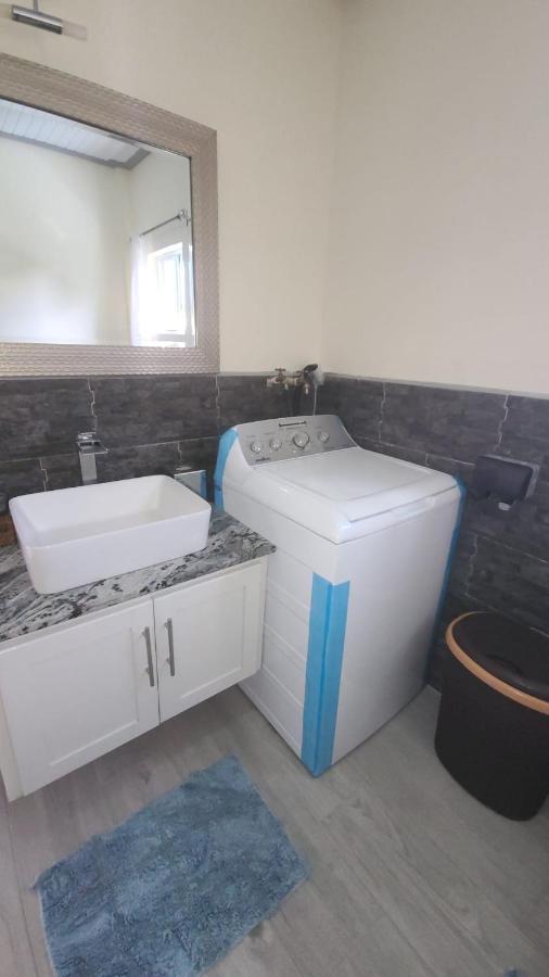 Tranquility Suites- Feels Like Home Choiseul Экстерьер фото